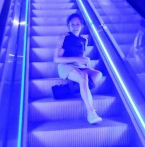 Meet your Posher, Lis